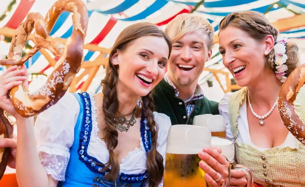 how to get to Oktoberfest how to get to Oktoberfest
