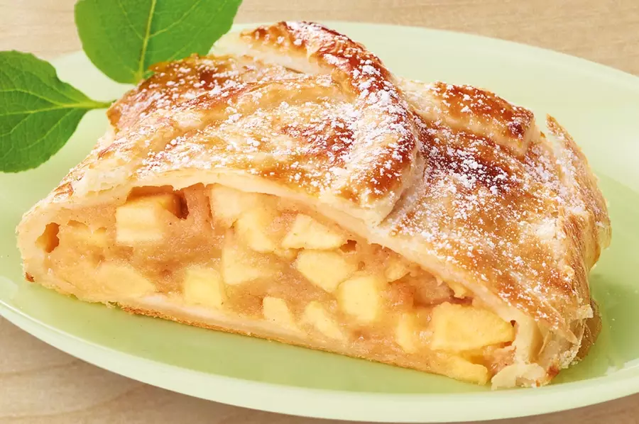 how to make apfelstrudel how to make apfelstrudel