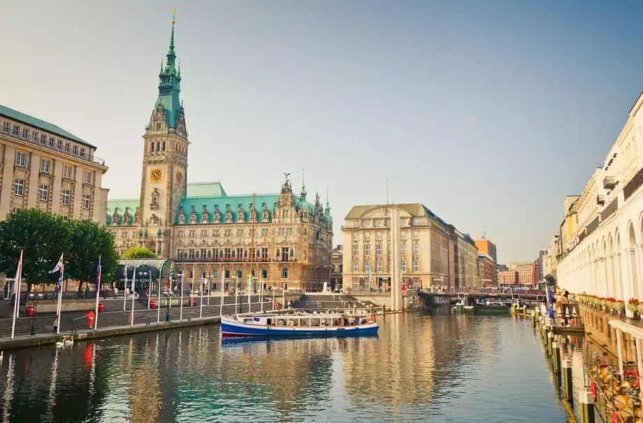 Hamburg Germany travel guide