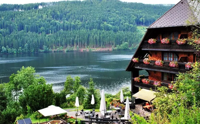 Germany travel accommodation