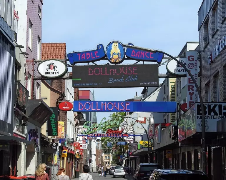 hamburg travel guide