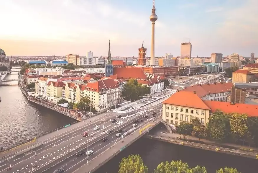 Berlin travel duration