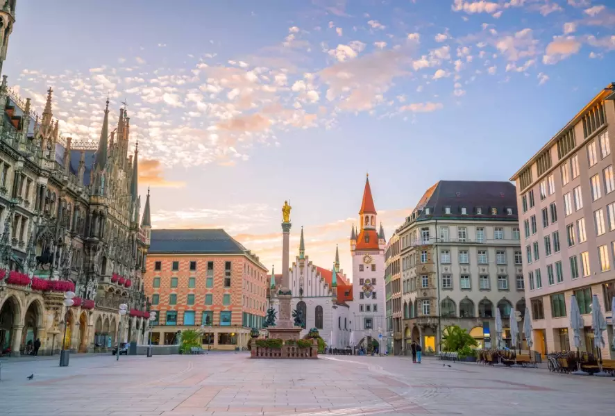 Munich American tourists Munich American tourists