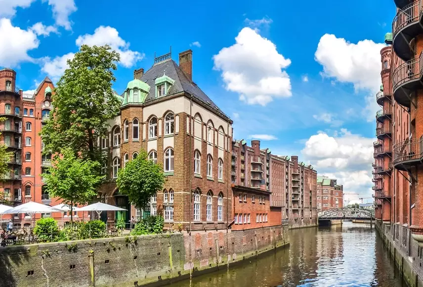 Ultimate Hamburg Travel Guide & Itinerary for First-Timers