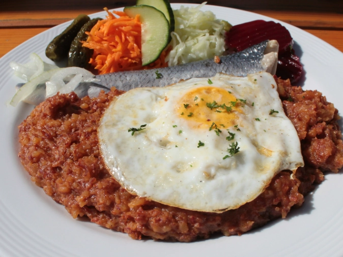 Hamburg's Must-Try Foods: A Local's Guide to the Best Bites