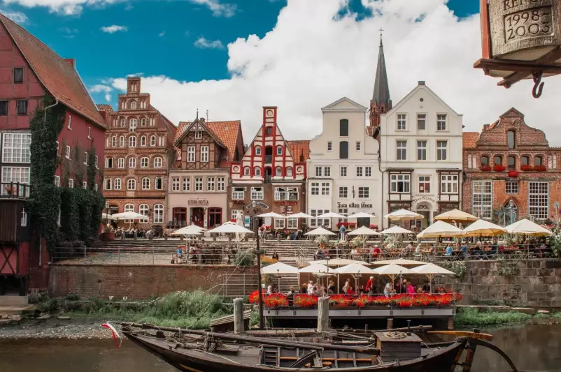 day trips from hamburg by train