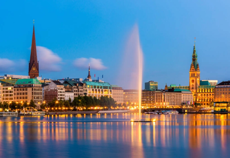 Is Hamburg a good tourist destination?