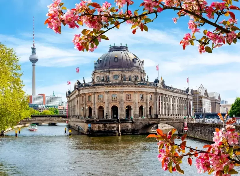 Berlin weather bad months