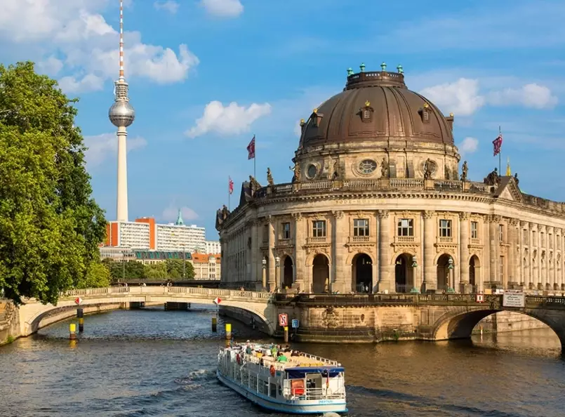 Berlin travel guide Berlin travel guide