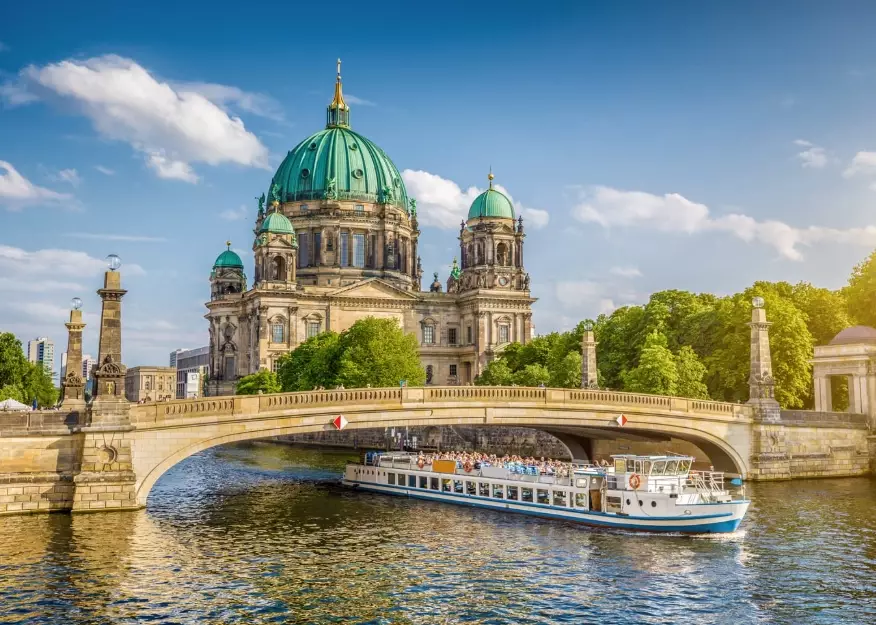 Berlin travel itinerary 10 days