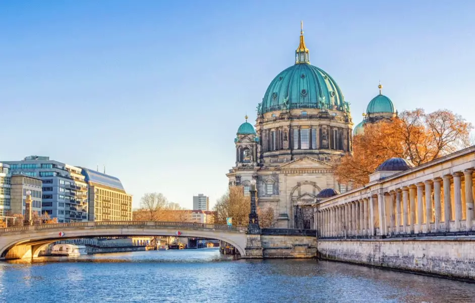 living in Berlin as a foreigner living in Berlin as a foreigner