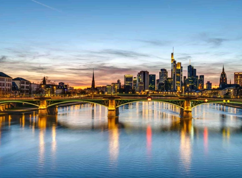 Frankfurt travel cost